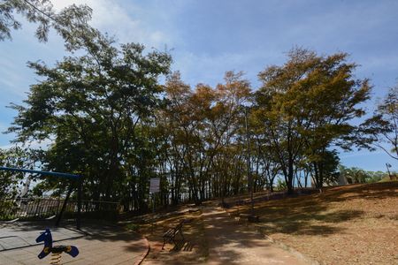 Casa de condomínio para alugar com 108m², 3 quartos e 2 vagas Casa de condomínio para alugar com 108m², 3 quartos e 2 vagasÁrea comum