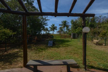 Casa de condomínio para alugar com 108m², 3 quartos e 2 vagas Casa de condomínio para alugar com 108m², 3 quartos e 2 vagasÁrea comum - Espaço Pet