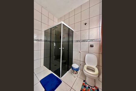 Casa à venda com 295m², 4 quartos e 3 vagas Casa à venda com 295m², 4 quartos e 3 vagasBanheiro 1