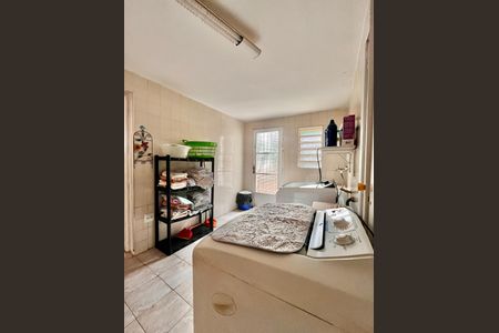 Casa à venda com 295m², 4 quartos e 3 vagas Casa à venda com 295m², 4 quartos e 3 vagasÁrea de Serviço