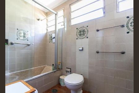 Casa à venda com 250m², 3 quartos e 4 vagas