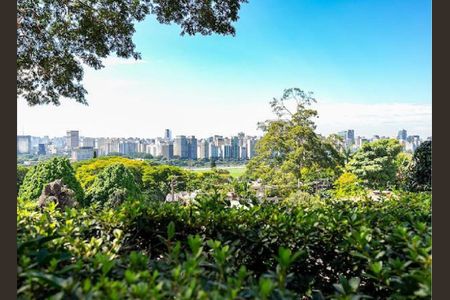 Casa à venda com 250m², 3 quartos e 4 vagas