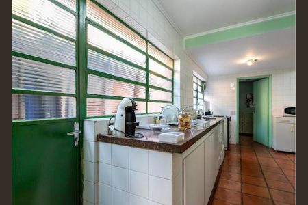 Casa à venda com 250m², 3 quartos e 4 vagas