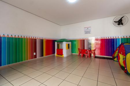 Apartamento à venda com 43m², 2 quartos e sem vaga Apartamento à venda com 43m², 2 quartos e sem vagaÁrea Comum - Brinquedoteca
