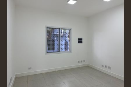 Casa à venda com 240m², 5 quartos e 2 vagas Casa à venda com 240m², 5 quartos e 2 vagasQuarto 2