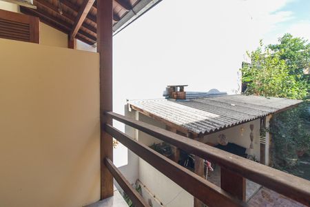 Casa à venda com 250m², 3 quartos e 3 vagas Casa à venda com 250m², 3 quartos e 3 vagasVaranda Quarto 1