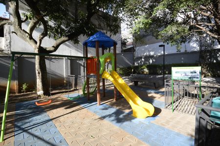 Apartamento à venda com 37m², 1 quarto e 1 vagaÁrea comum