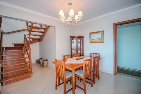 Apartamento à venda com 265m², 3 quartos e 3 vagasSala