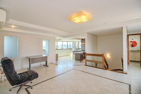 Apartamento à venda com 265m², 3 quartos e 3 vagasCobertura