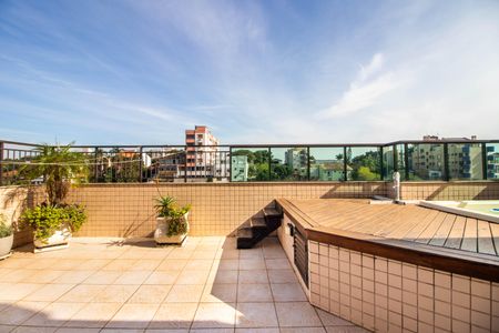 Apartamento à venda com 265m², 3 quartos e 3 vagasCobertura - Varanda