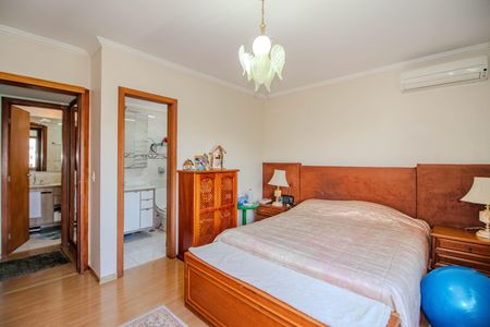 Apartamento à venda com 265m², 3 quartos e 3 vagasSuíte