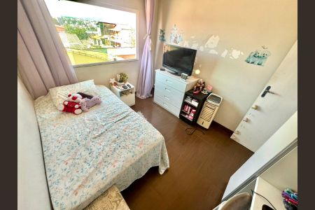 Casa à venda com 120m², 3 quartos e 1 vagaQuarto 2 