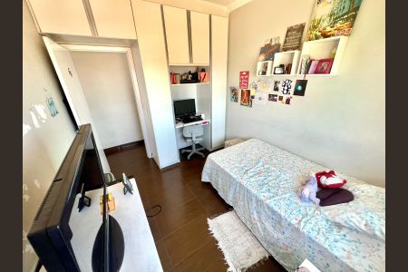 Casa à venda com 120m², 3 quartos e 1 vagaQuarto 2 