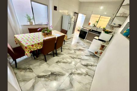 Casa à venda com 120m², 3 quartos e 1 vagaCozinha