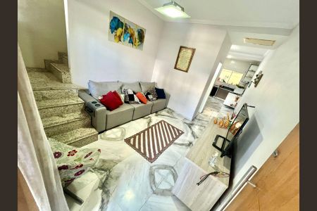 Casa à venda com 120m², 3 quartos e 1 vagaSala