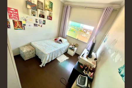 Casa à venda com 120m², 3 quartos e 1 vagaQuarto 2 