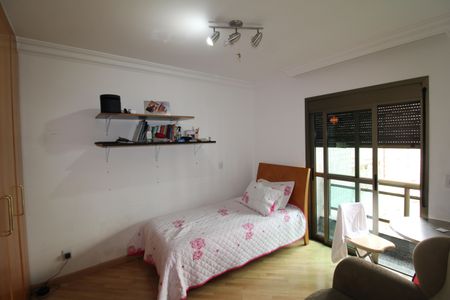 Apartamento à venda com 210m², 4 quartos e 3 vagasQuarto 1