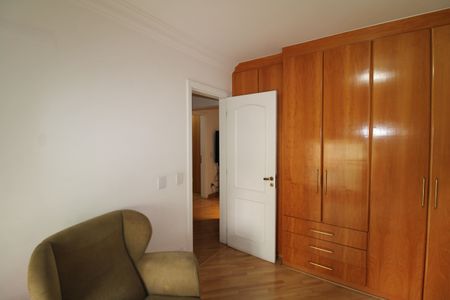 Apartamento à venda com 210m², 4 quartos e 3 vagasQuarto 1