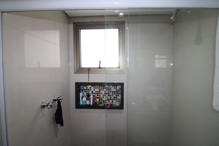 Apartamento à venda com 210m², 4 quartos e 3 vagasBanheiro da Suíte 2