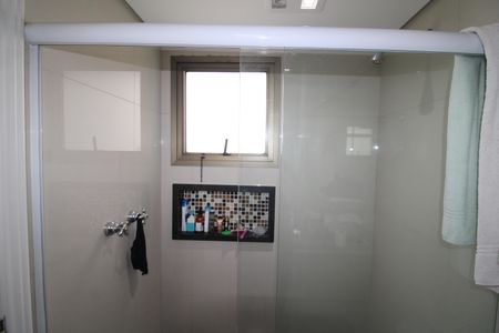 Apartamento à venda com 210m², 4 quartos e 3 vagasBanheiro da Suíte 2