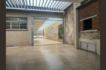 Casa à venda com 200m², 4 quartos e 3 vagas