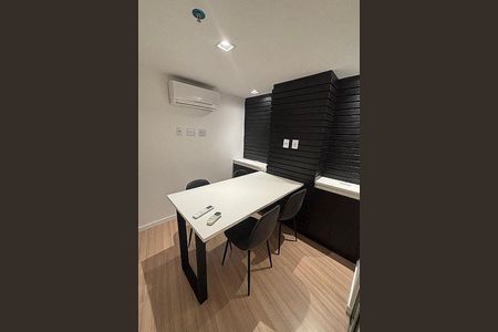 Apartamento à venda com 18m², 1 quarto e sem vaga