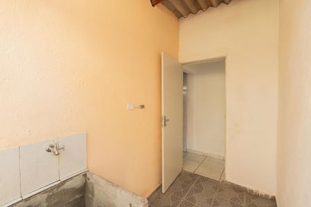 Casa para alugar com 60m², 2 quartos e sem vaga Casa para alugar com 60m², 2 quartos e sem vagaÁrea de Serviço