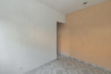 Casa para alugar com 60m², 2 quartos e sem vaga Casa para alugar com 60m², 2 quartos e sem vagaSala