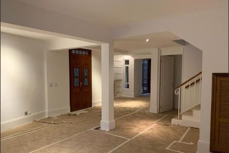 Casa à venda com 300m², 5 quartos e 2 vagas Casa à venda com 300m², 5 quartos e 2 vagasFoto 12