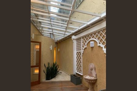 Casa à venda com 300m², 5 quartos e 2 vagas Casa à venda com 300m², 5 quartos e 2 vagasFoto 19