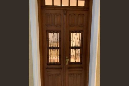 Casa à venda com 300m², 5 quartos e 2 vagas Casa à venda com 300m², 5 quartos e 2 vagasFoto 06