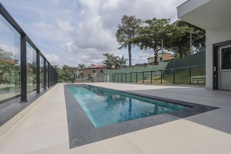 Casa para alugar com 208m², 3 quartos e 2 vagasÁrea comum - Mezanino com Piscina