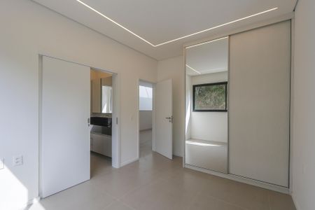 Casa para alugar com 208m², 3 quartos e 2 vagasSuíte 2