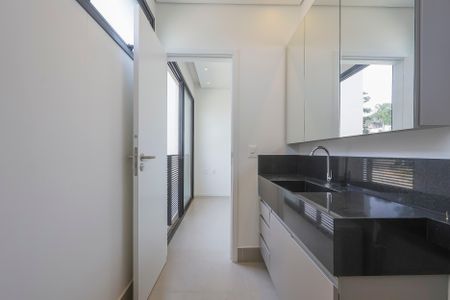 Casa para alugar com 208m², 3 quartos e 2 vagasBanheiro da Suíte 1