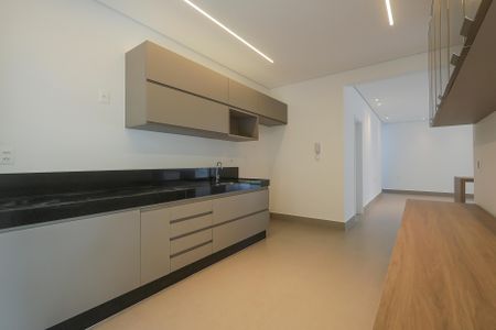 Casa para alugar com 208m², 3 quartos e 2 vagasCozinha