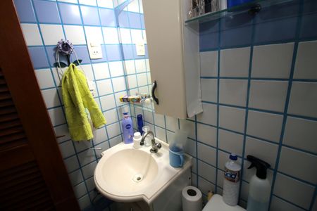 Casa à venda com 357m², 3 quartos e 1 vagaBanheiro 1