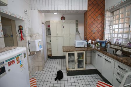 Casa à venda com 357m², 3 quartos e 1 vagaCozinha