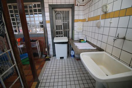 Casa à venda com 357m², 3 quartos e 1 vagaÁrea de Serviço