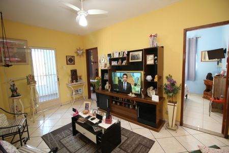 Casa à venda com 119m², 3 quartos e 1 vagaSala