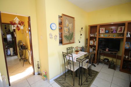 Casa à venda com 119m², 3 quartos e 1 vagaSala de tv