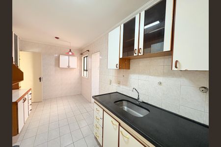 Apartamento à venda com 93m², 3 quartos e 2 vagasCozinha