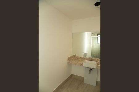 Apartamento à venda com 112m², 2 quartos e 2 vagasBanheiro da Suíte 2