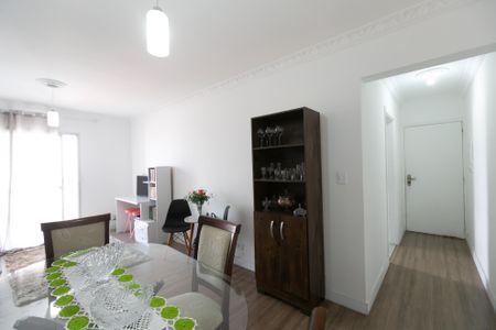 Apartamento à venda com 72m², 2 quartos e 2 vagas Apartamento à venda com 72m², 2 quartos e 2 vagasSala