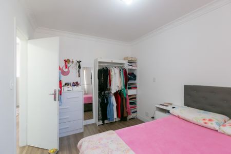 Apartamento à venda com 72m², 2 quartos e 2 vagas Apartamento à venda com 72m², 2 quartos e 2 vagasQuarto 2