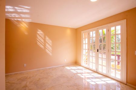 Casa de condomínio à venda com 120m², 3 quartos e 2 vagasSuíte 3