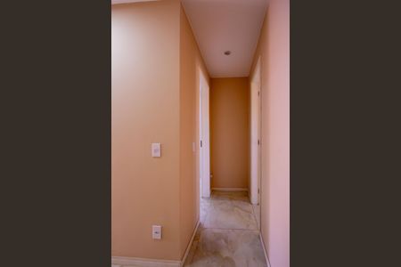 Casa de condomínio à venda com 120m², 3 quartos e 2 vagasCorredor