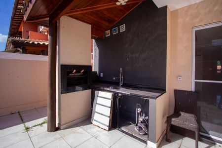 Casa de condomínio à venda com 120m², 3 quartos e 2 vagasQuintal