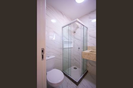 Casa de condomínio à venda com 120m², 3 quartos e 2 vagasBanheiro da Suíte 2