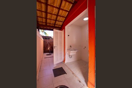 Casa de condomínio à venda com 120m², 3 quartos e 2 vagasÁrea de Serviço