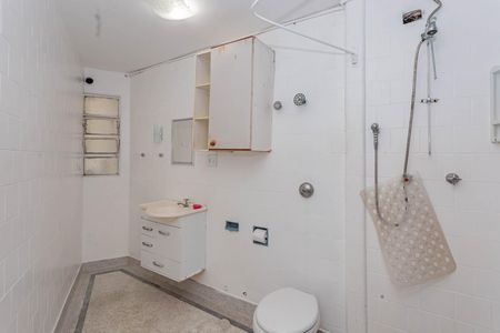 Apartamento para alugar com 85m², 2 quartos e sem vagaBanheiro